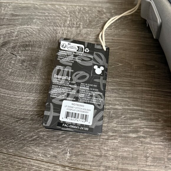 NWT Loungefly Disney Stitch Holiday Glitter Snowflake Crossbody Bag Damaged - Picture 2 of 7